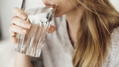 drink-drinking-female-1458671.png